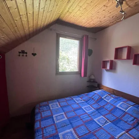 Confortable A Avec Parking Et Balcon - Fr-1-812-10 Appartement *