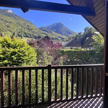 Confortable A Avec Parking Et Balcon - Fr-1-812-10 *