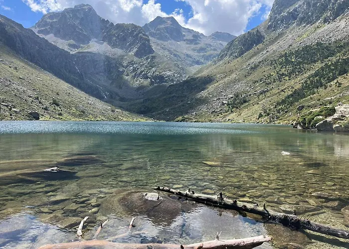 아파트 Confortable A Avec Parking Et Balcon - Fr-1-812-10 코트레